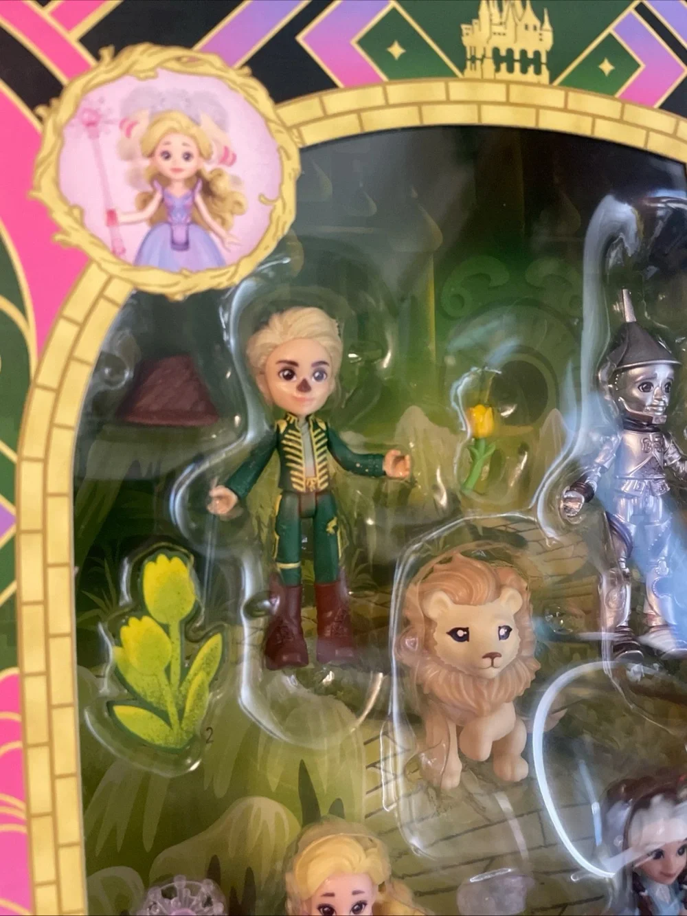NIB Wicked 2025 Oz Story Set Mattel figure Set Small Doll. 10+ Pieces. Sealed.